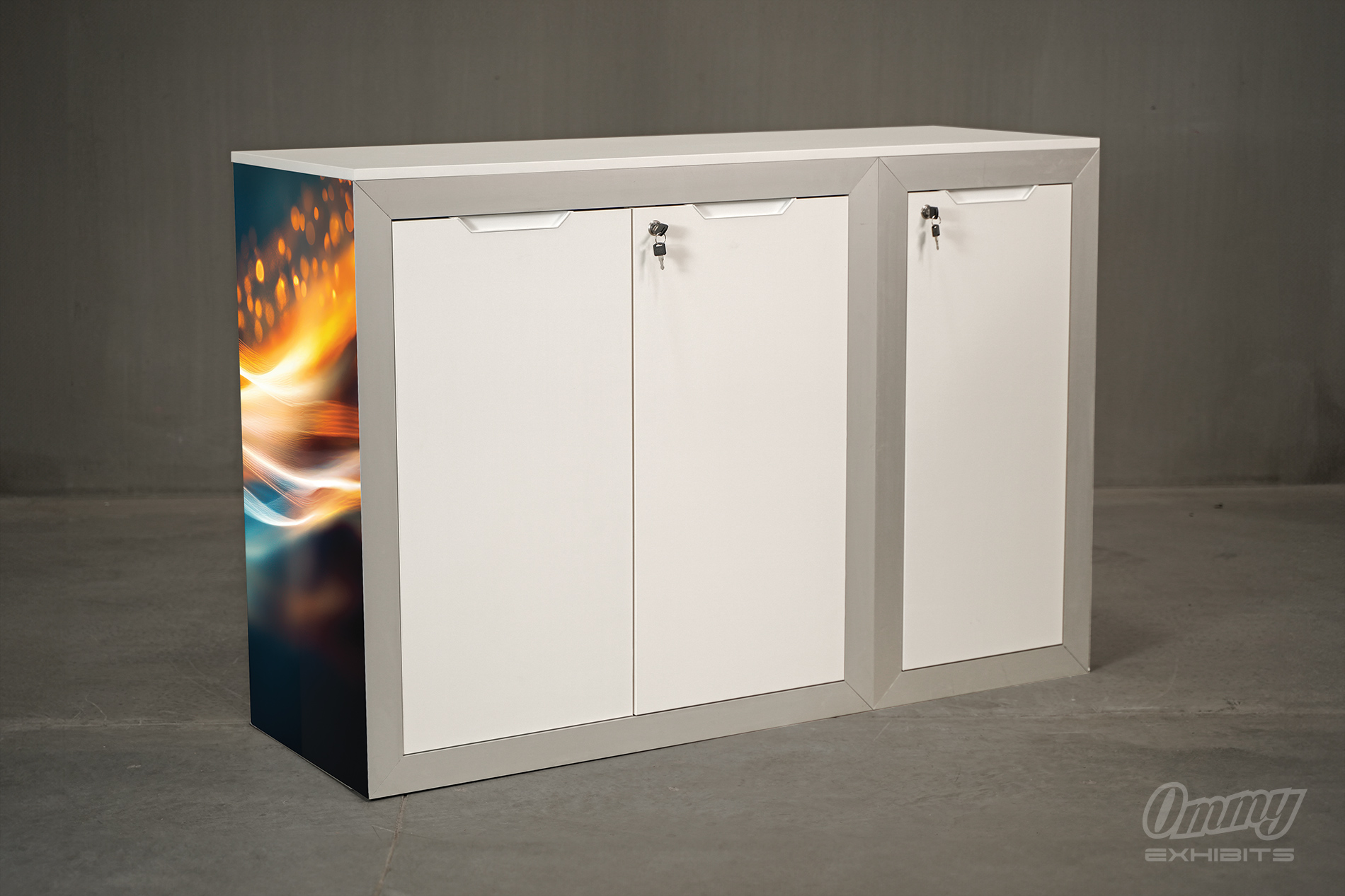 Exhibit cabinet rentals