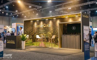 10×20 Booth Strategy: How to Balance Product Demos with Deep-Dive Sales